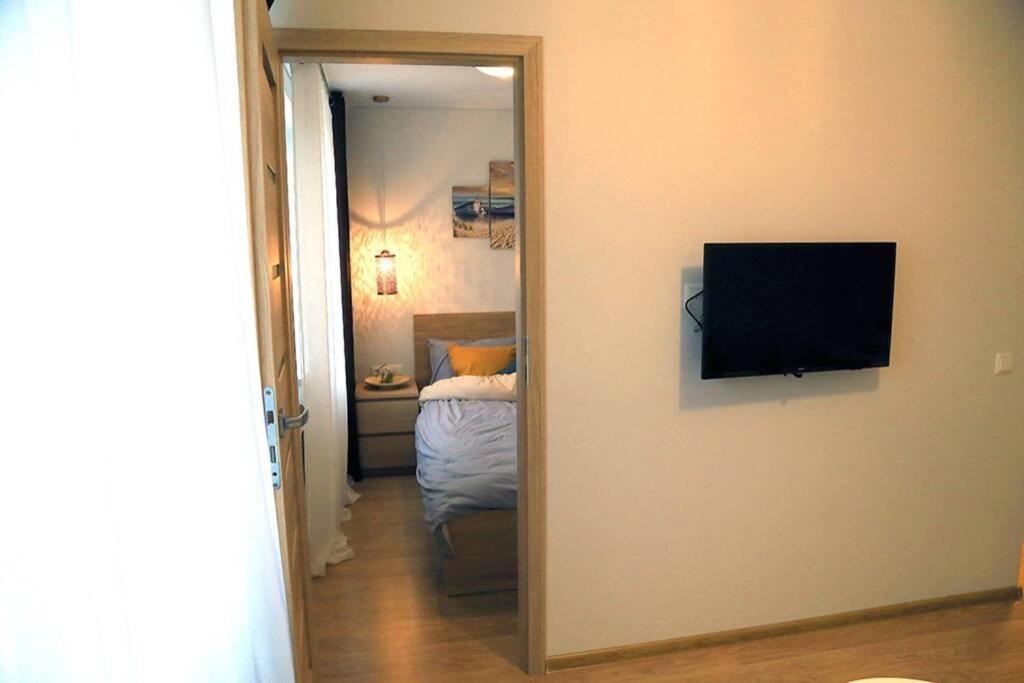 Bright Apartment,For 1-4,Near Old Town Vilnius Exterior photo